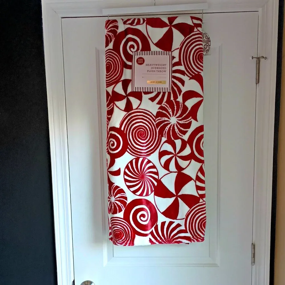 NEW! PEPPERMINT CANDY Candy LAND PLUSH BLANKET